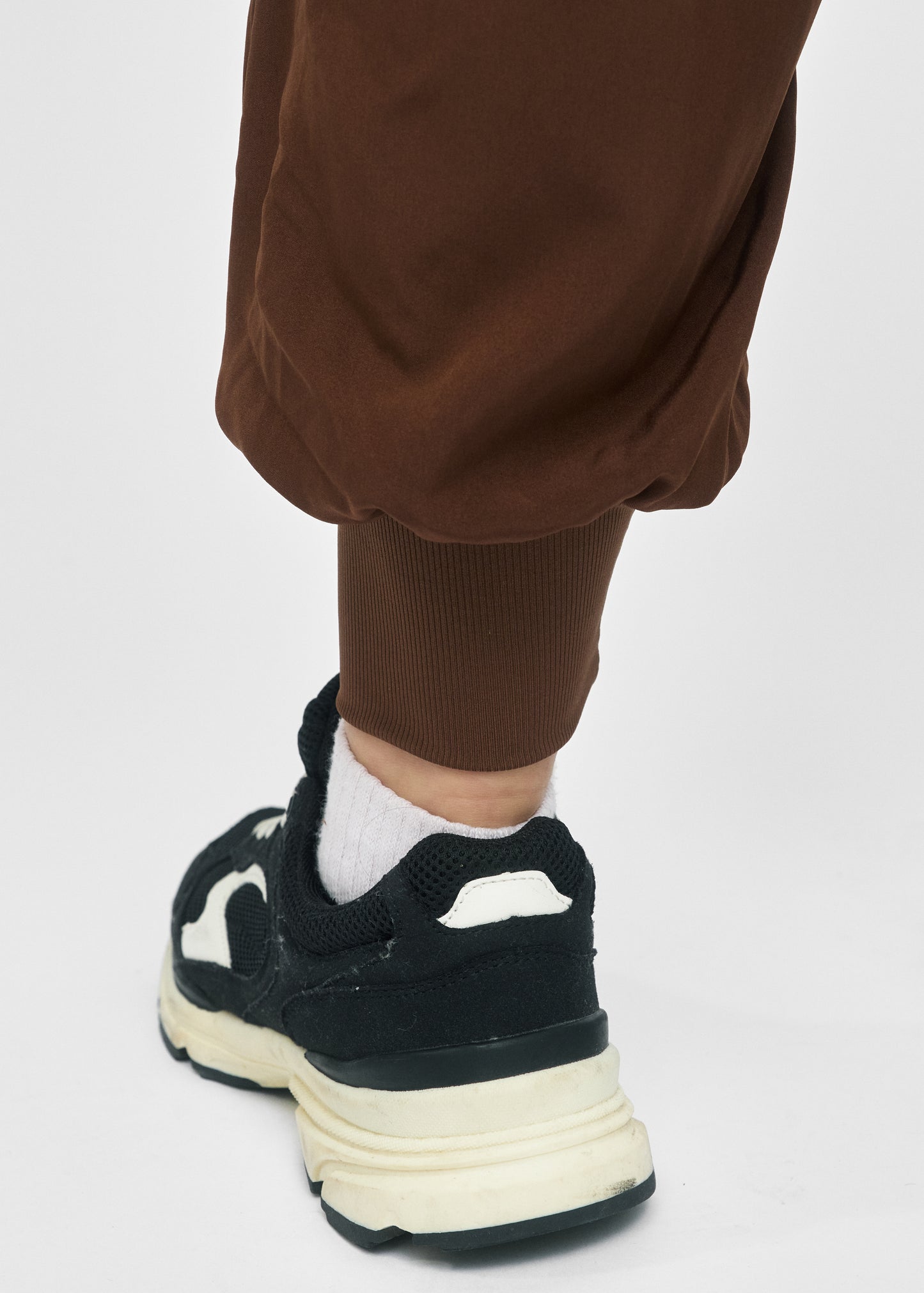 JOGGER ESSENTIAL 2.0 , couleur LOAM